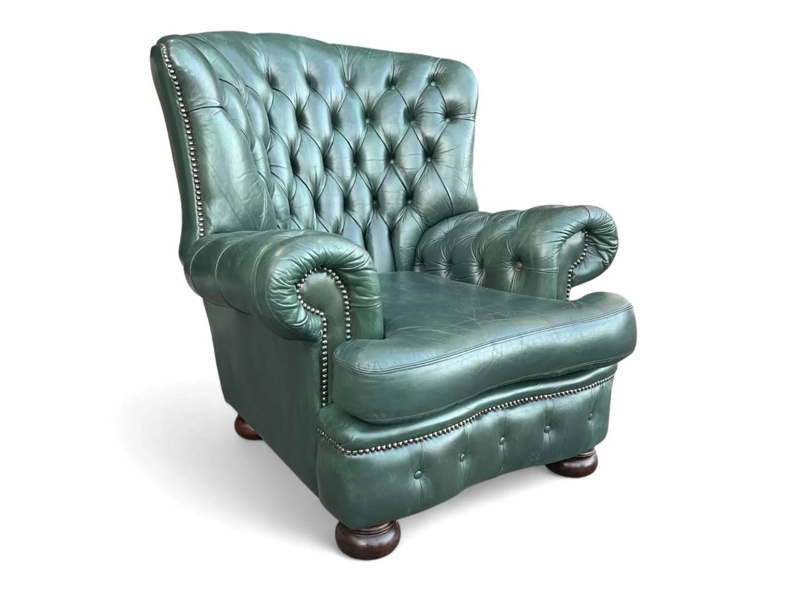 Restored Pair of Vintage Tufted Leather Club Chairs With Brass Nailhead Trim - 6