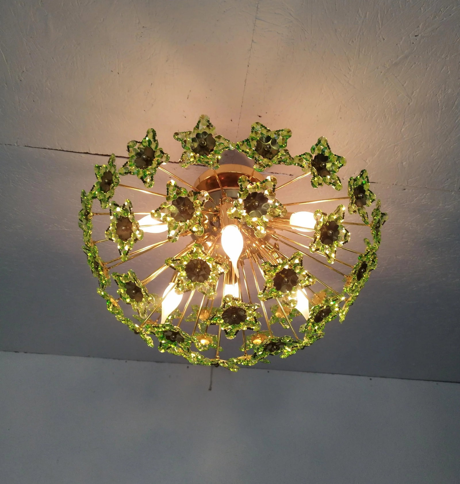 1980s Flush Mount Vintage Green Crystals Chandelier Lighting - 4