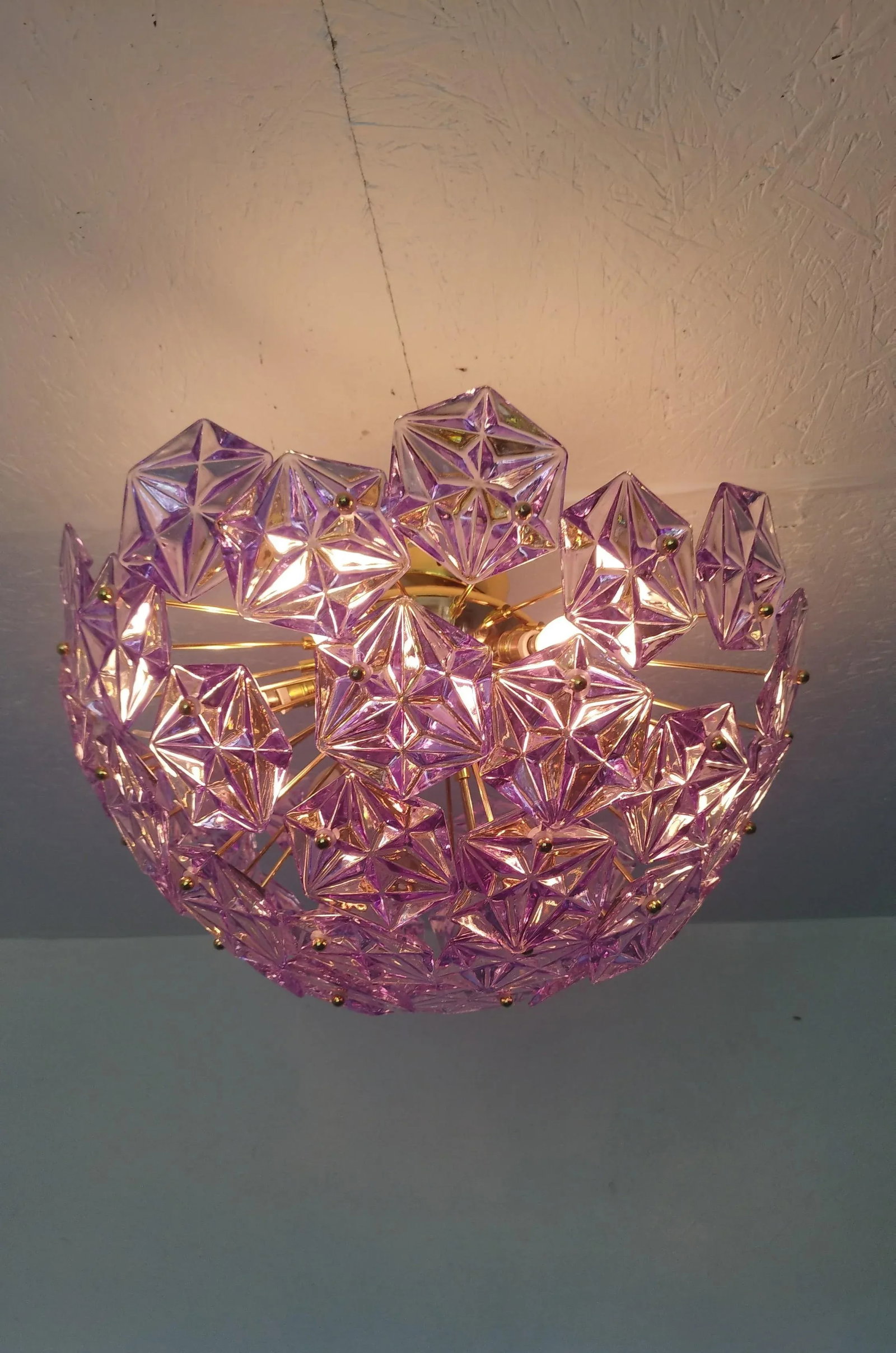 1990s Mid-Century Modern Sputnik Flush Mount Chandelier Purple Diamond-Cut Glass Lighting - 7