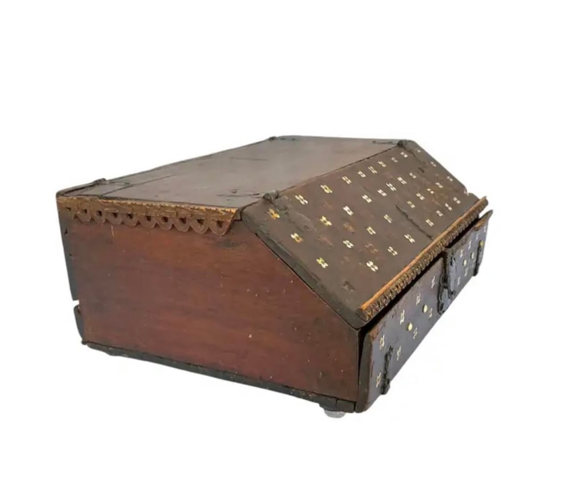 Spanish Colonial Inlaid Travel Desk, Wood and Iron, 17th Century - 3