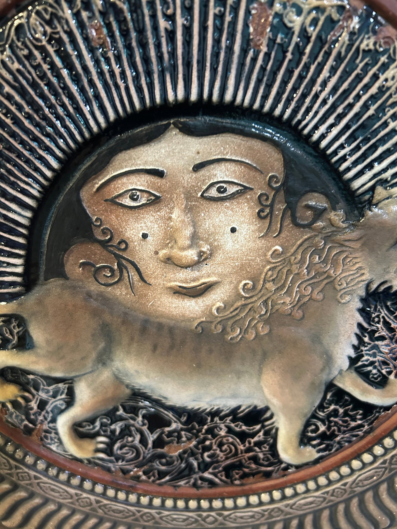 1970s Large Decorative Plate With Processional Scene - 4