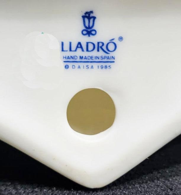 Lladro Collector's Society Don Quixote Porcelain Bisque Plaque - Made in Spain - 4