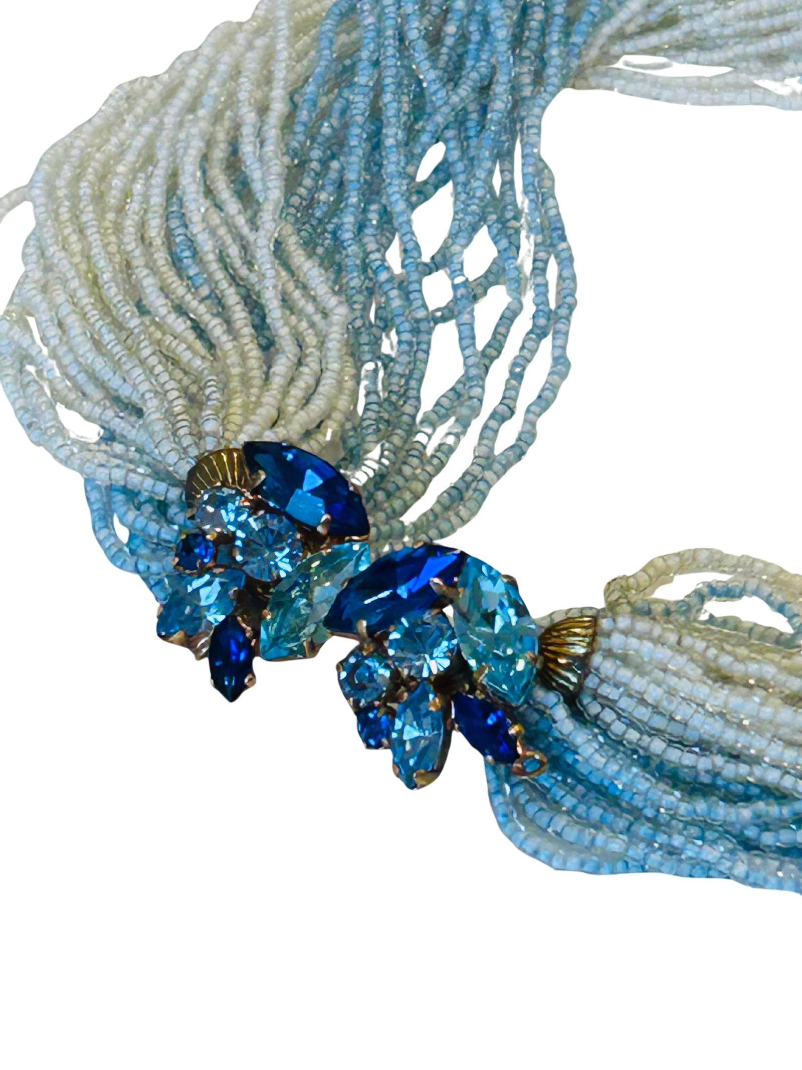 Vintage 1980s Sky Blue and White Seed Bead Torsade Necklace – Murano Glass Style, Moonglow - 4