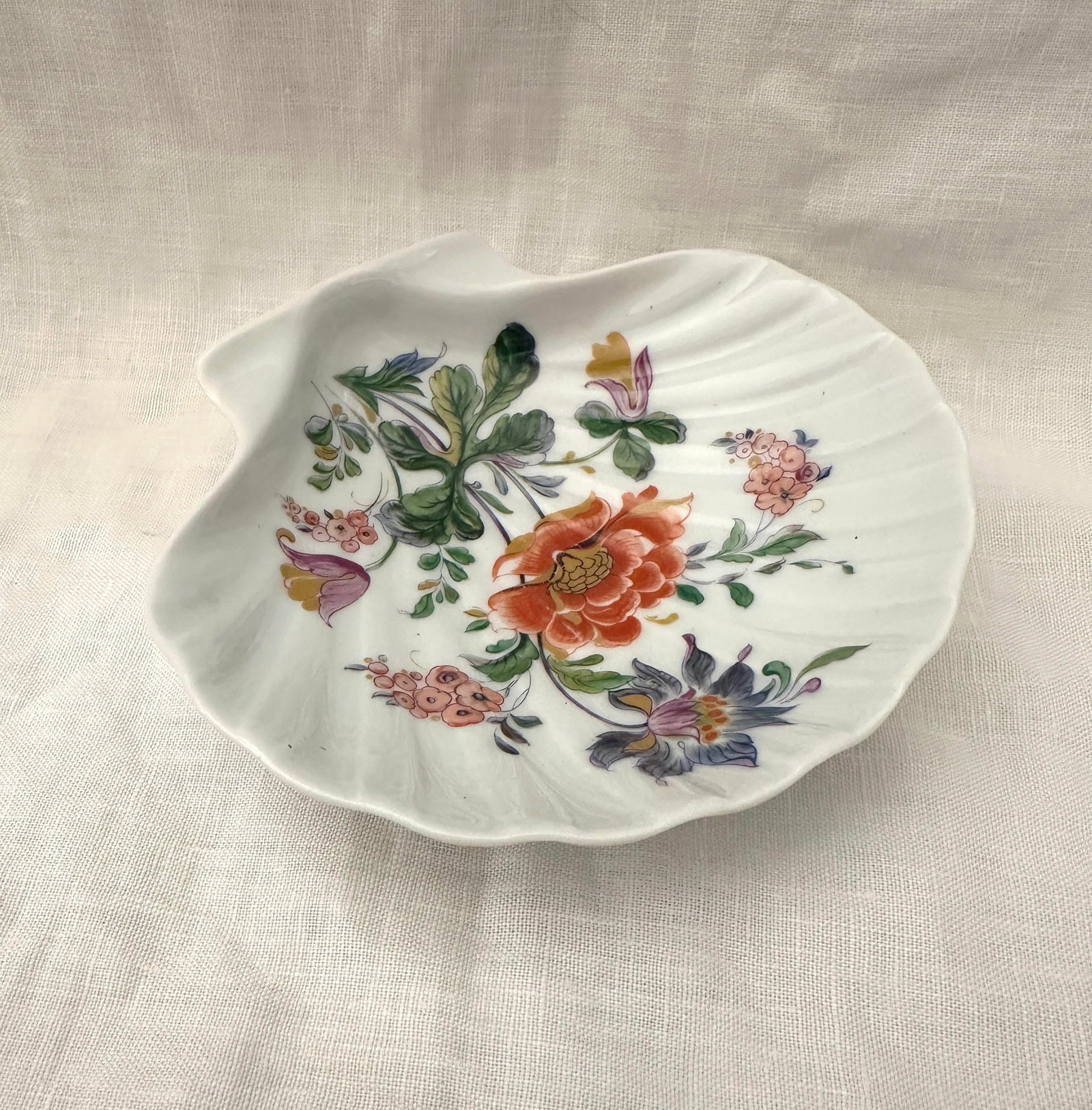 Limoges France Floral Print Clam Shell Trinket Dish - 2