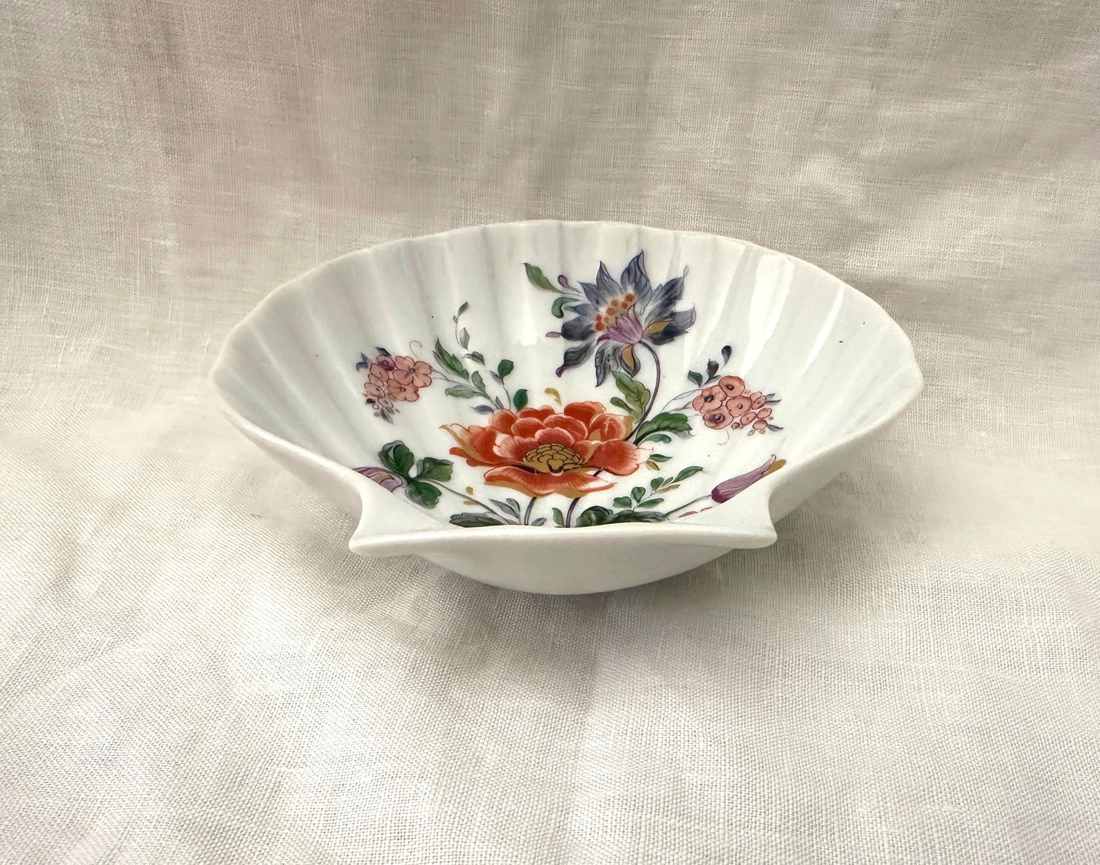 Limoges France Floral Print Clam Shell Trinket Dish - 3