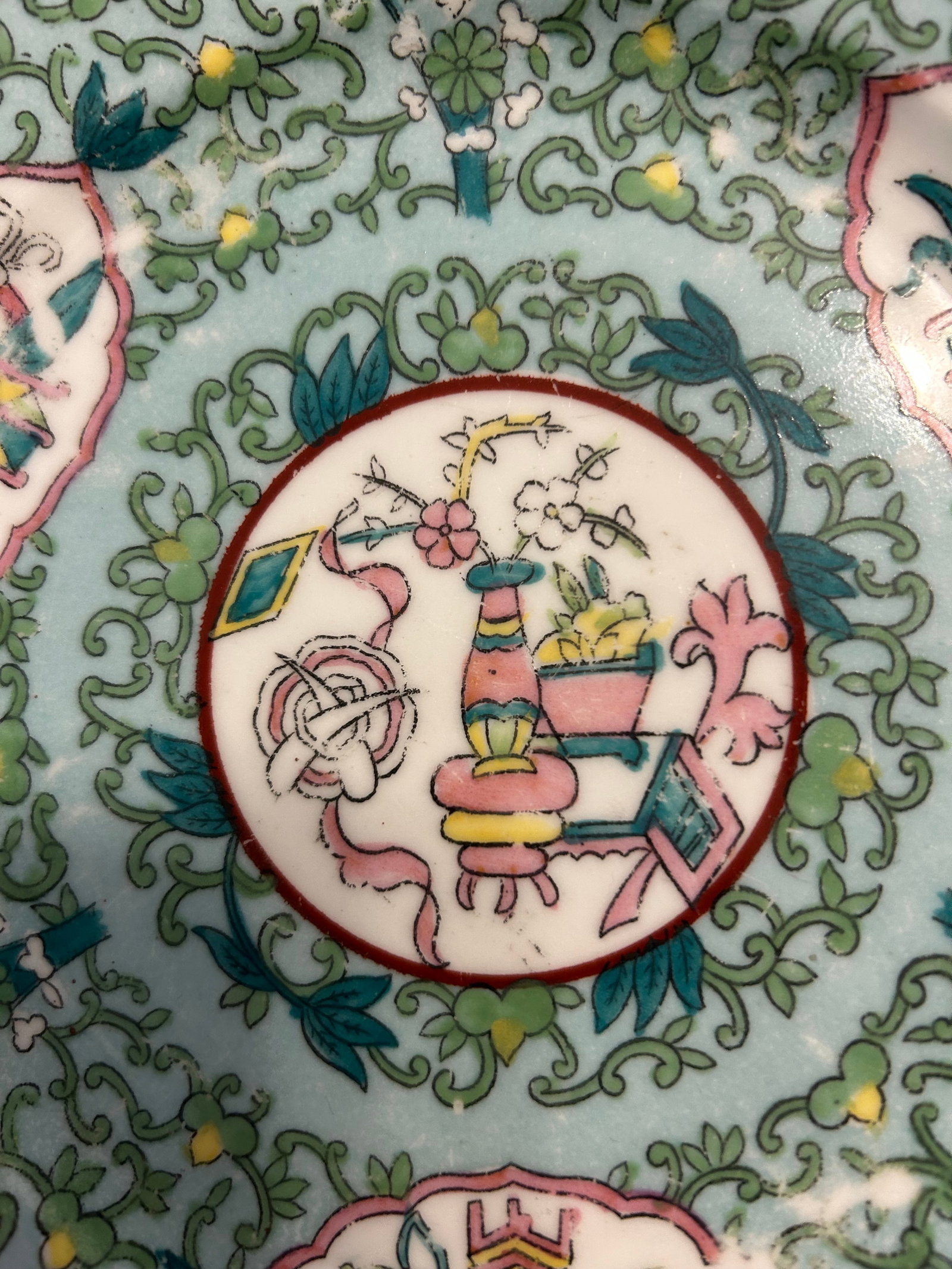 Imperial Gardner Porcelain – Chinese-Taste Ensemble (6 Pieces) - 3