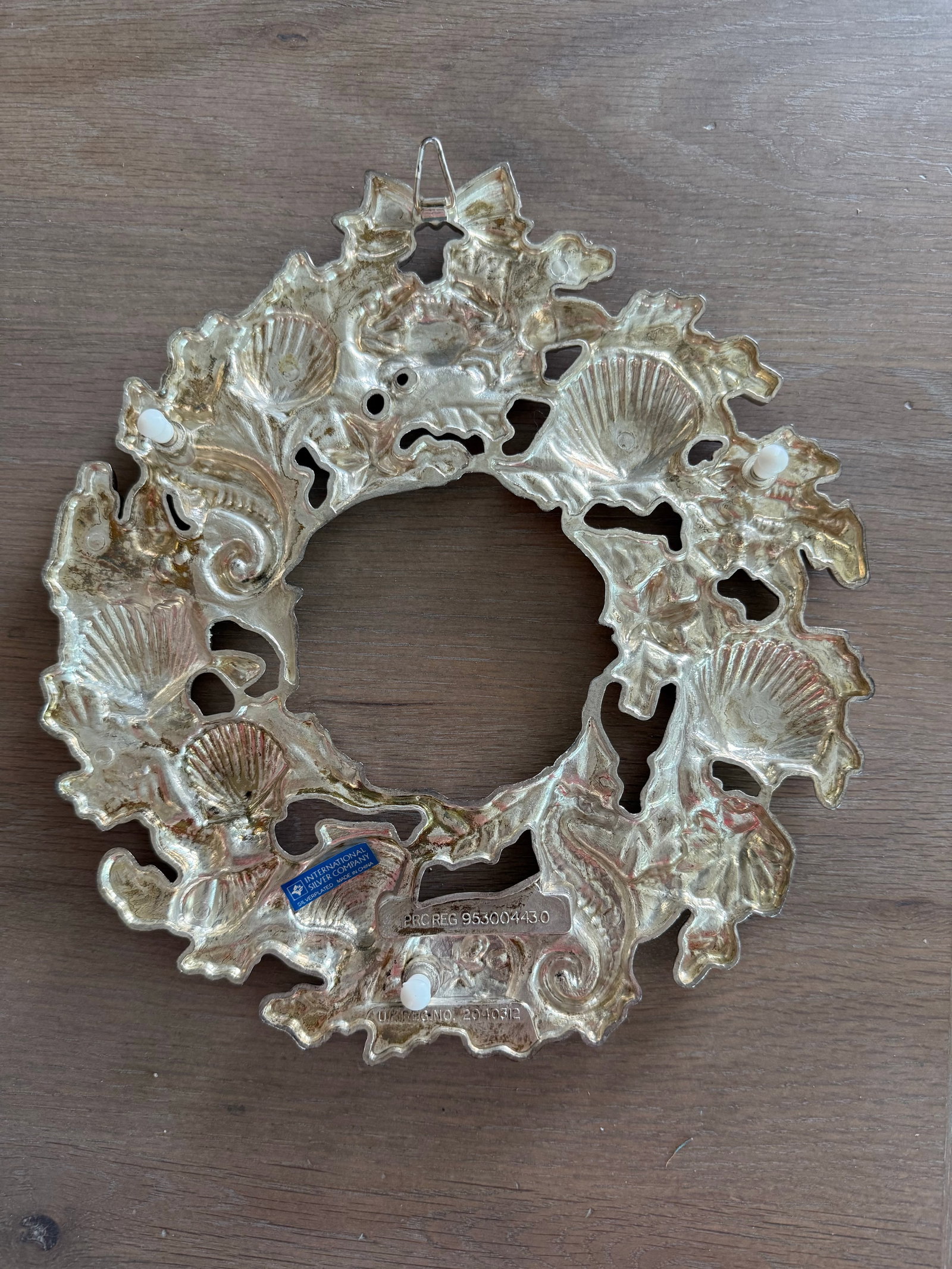 Vintage Silver Plate Coastal Wreath Trivet or Wall Hanging - 7