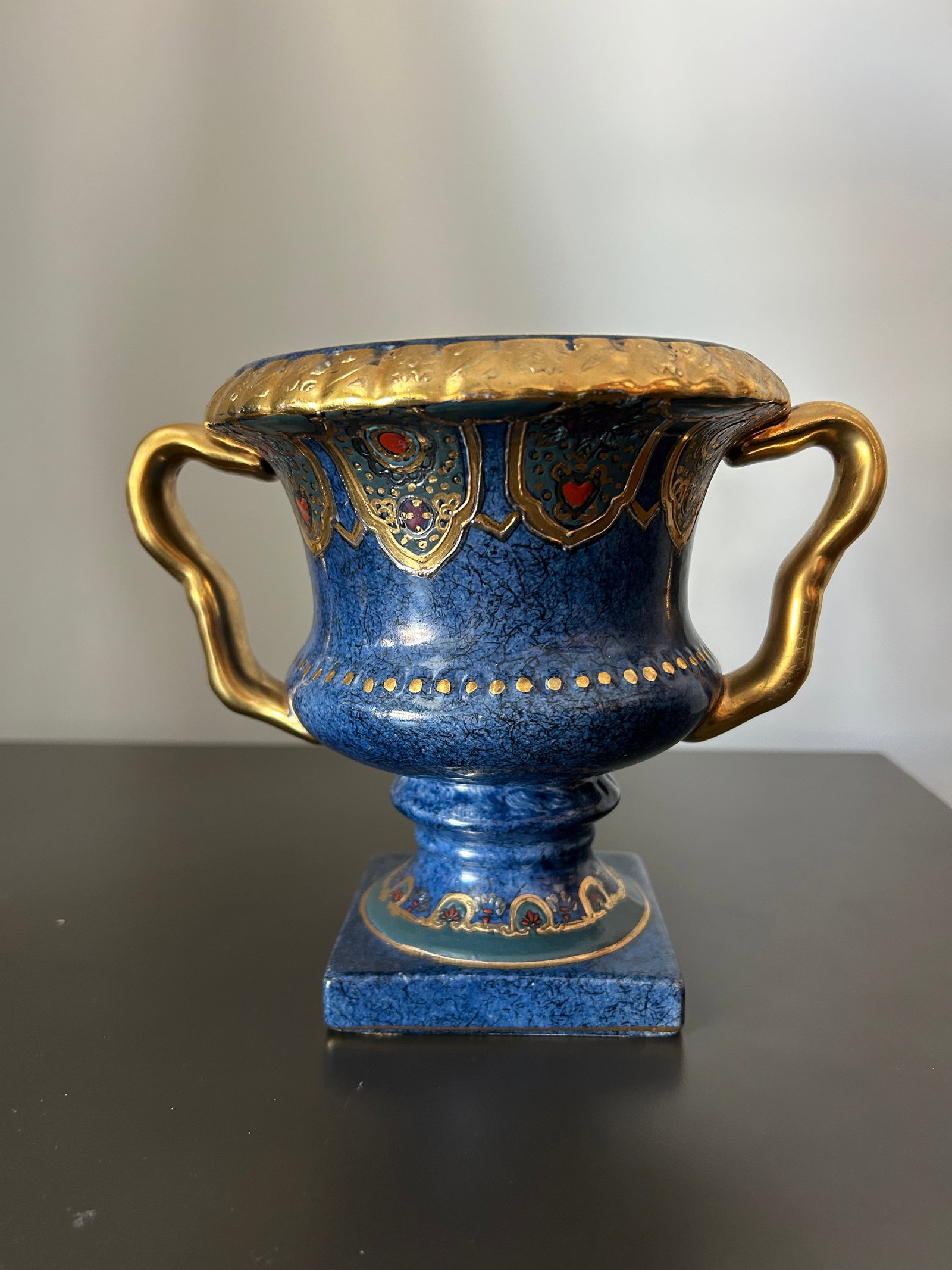 Vintage Cobalt Blue & Gold Gilded Urn Vase – ArtMark Japan Porcelain, Ornate Handles & - 6