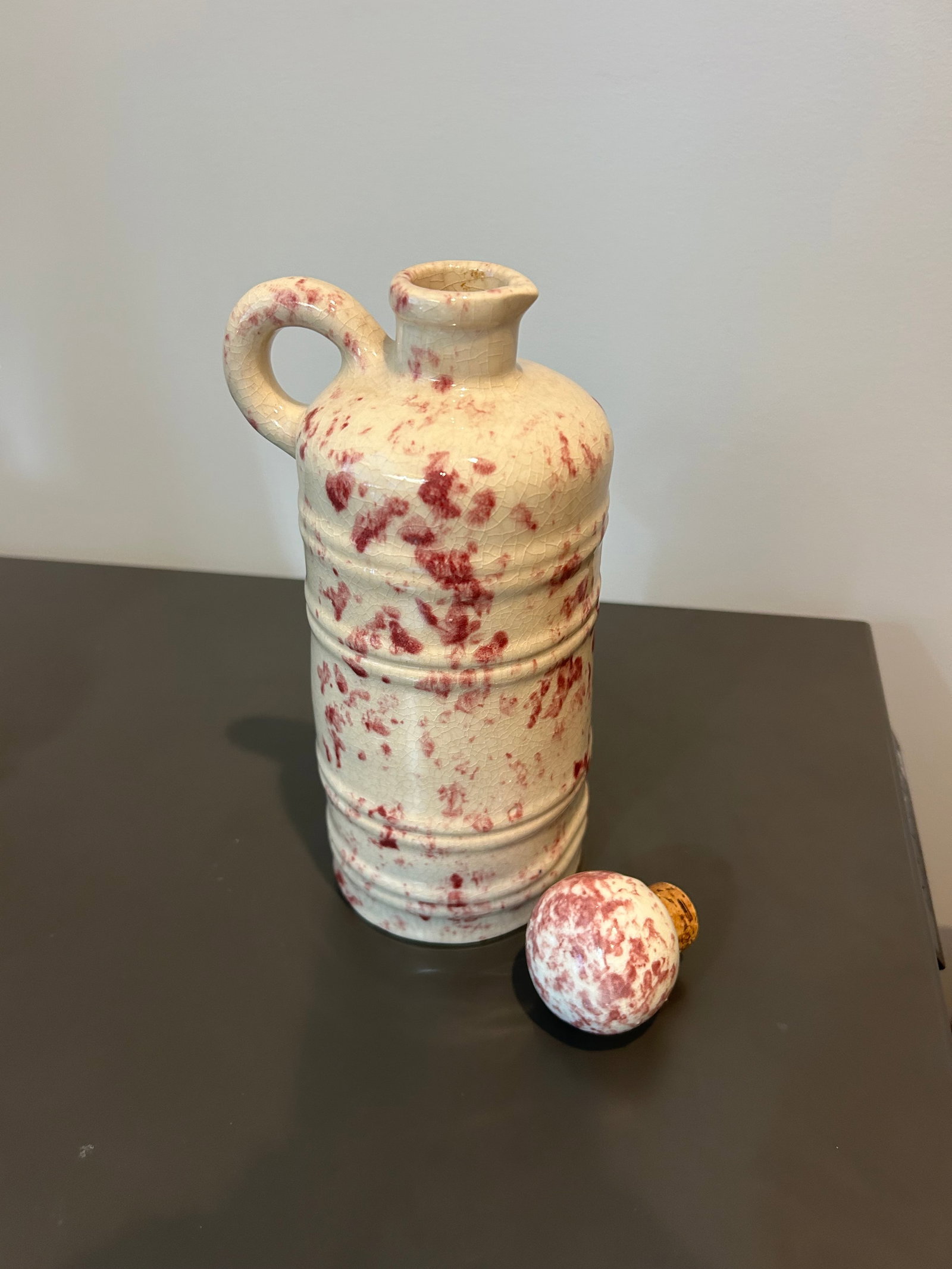 Vintage Mohawk R-4 Cranberry Spongeware Stoneware Jug – Mid-Century Advertising Liquor Bottle - 2