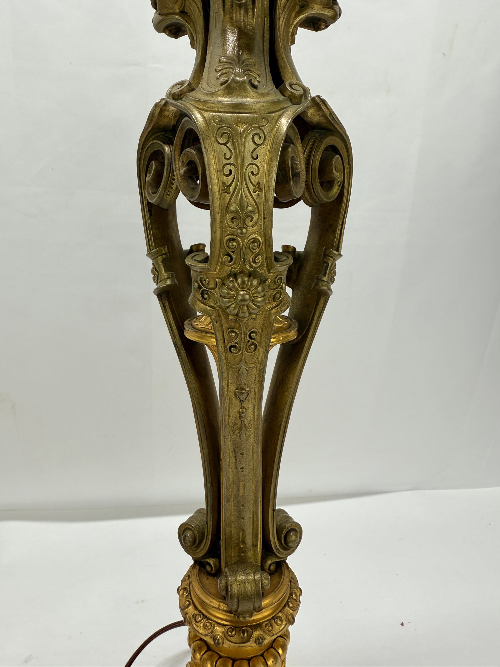 Neoclassical Parcel-Gilt and Patinated Bronze Tripod Zoomorphic Lamps C. 1900 Attributed to Edward F - 3