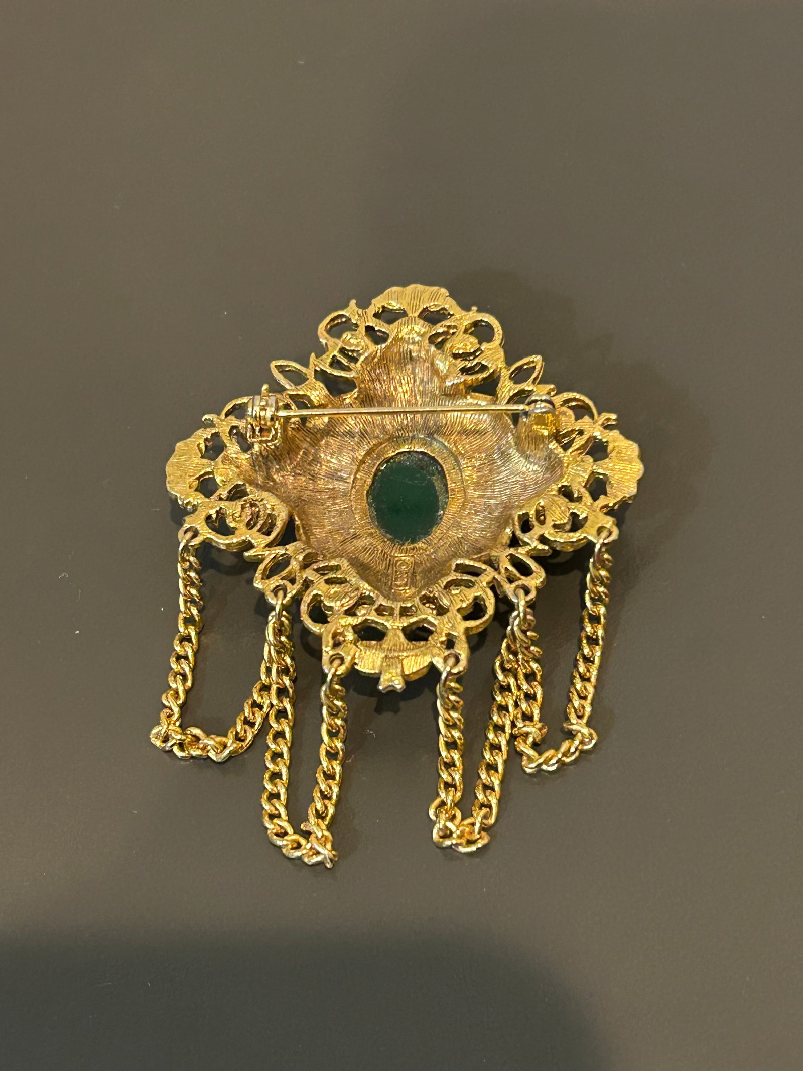 Vintage Signed Art Arthur Pepper Intaglio Cameo Brooch – Renaissance Revival Gold-Tone - 4