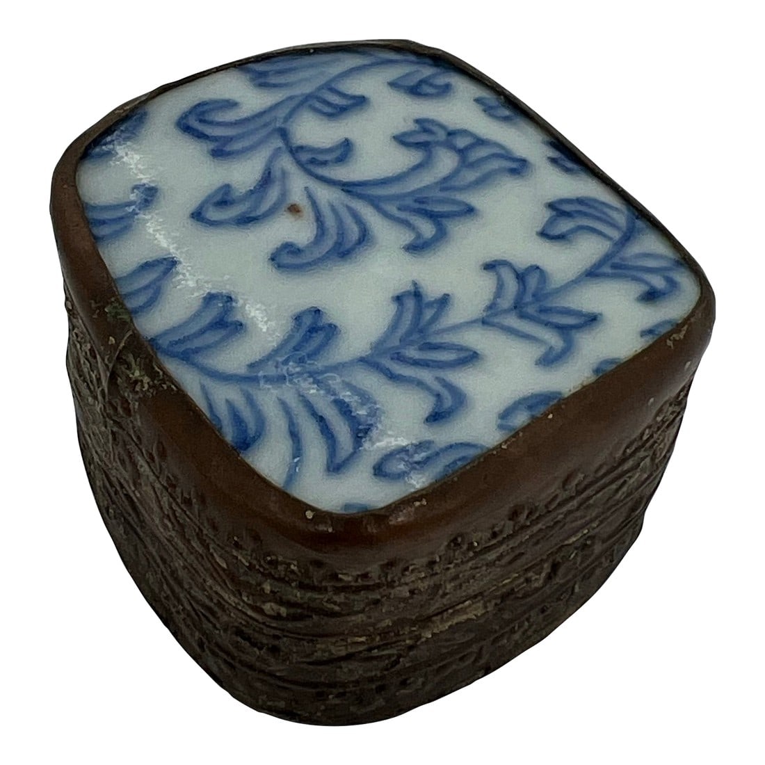 Vintage Ming or Ching Dynasty Trinket Box Chinese Porcelain Shard (1 of 10)