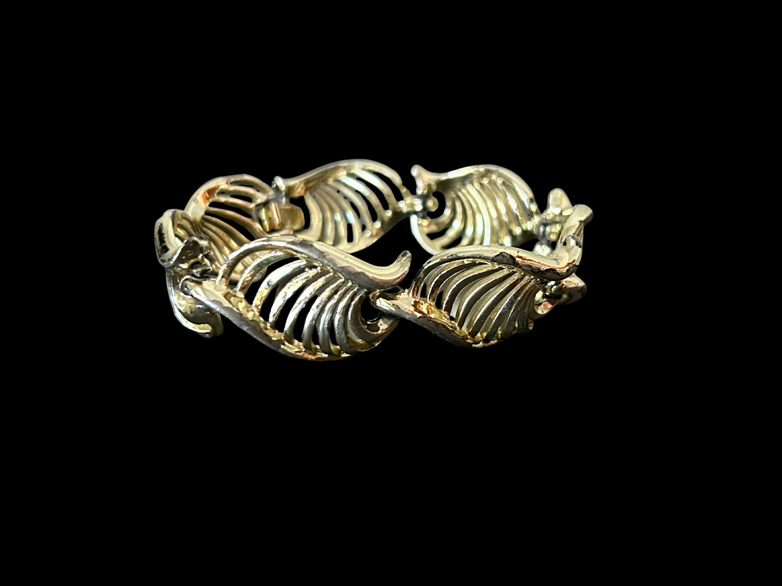 Vintage Lisner Signed Silver-Tone Shell Link Bracelet | Mid-Century Modern Costume Jewelry | 1950s" - 7