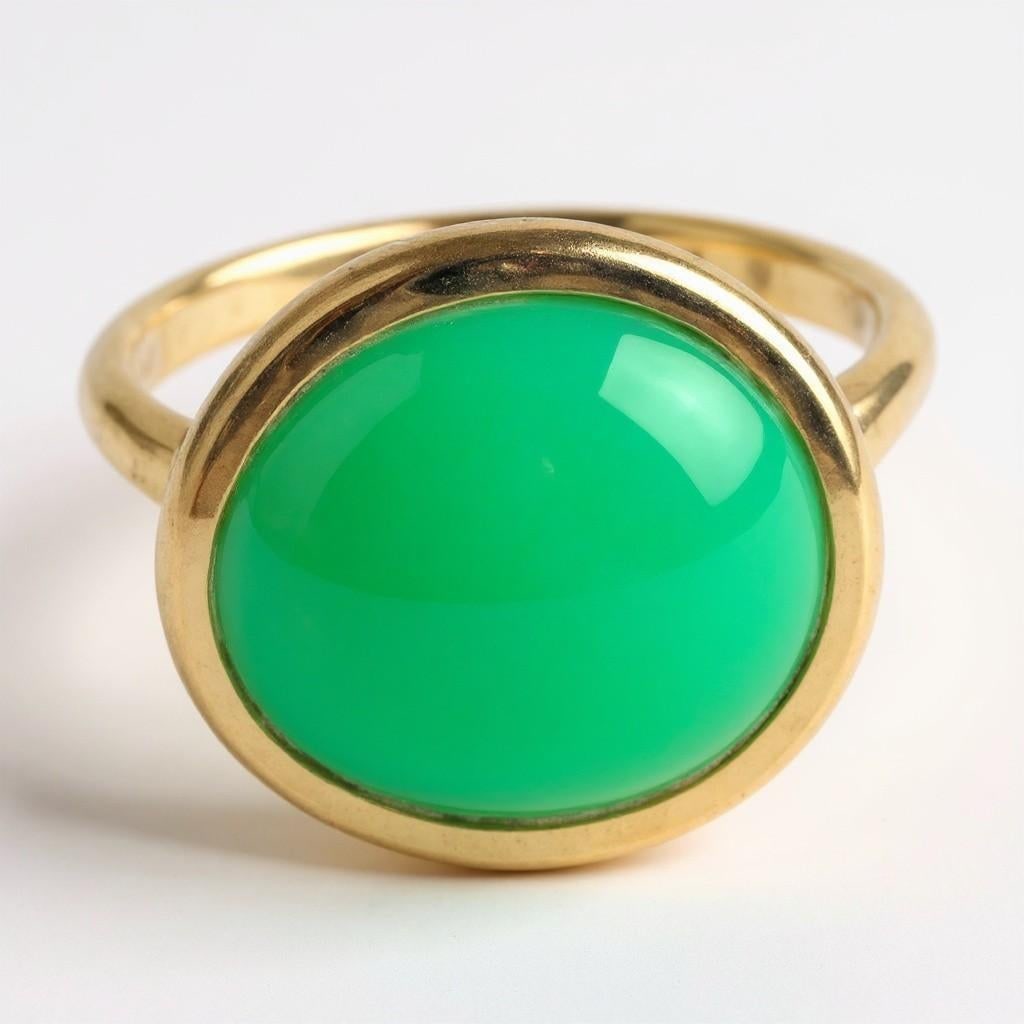 Fred Paris 18k Yellow Gold Chrysoprase Vintage Ring, Size 6 - 6