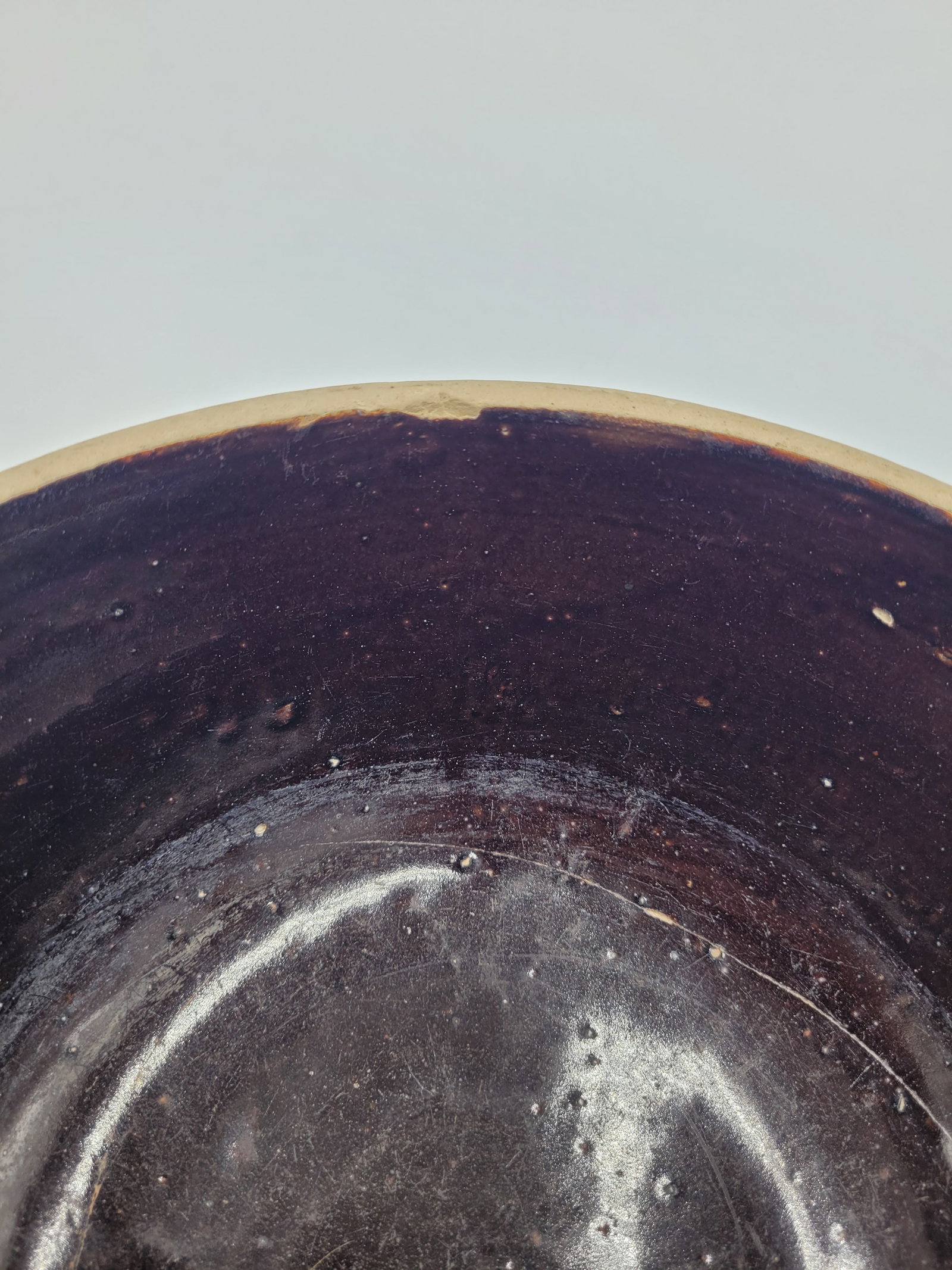 Antique 19th Century Iridescent Albany Slip Stoneware Mixing Bowl - 4