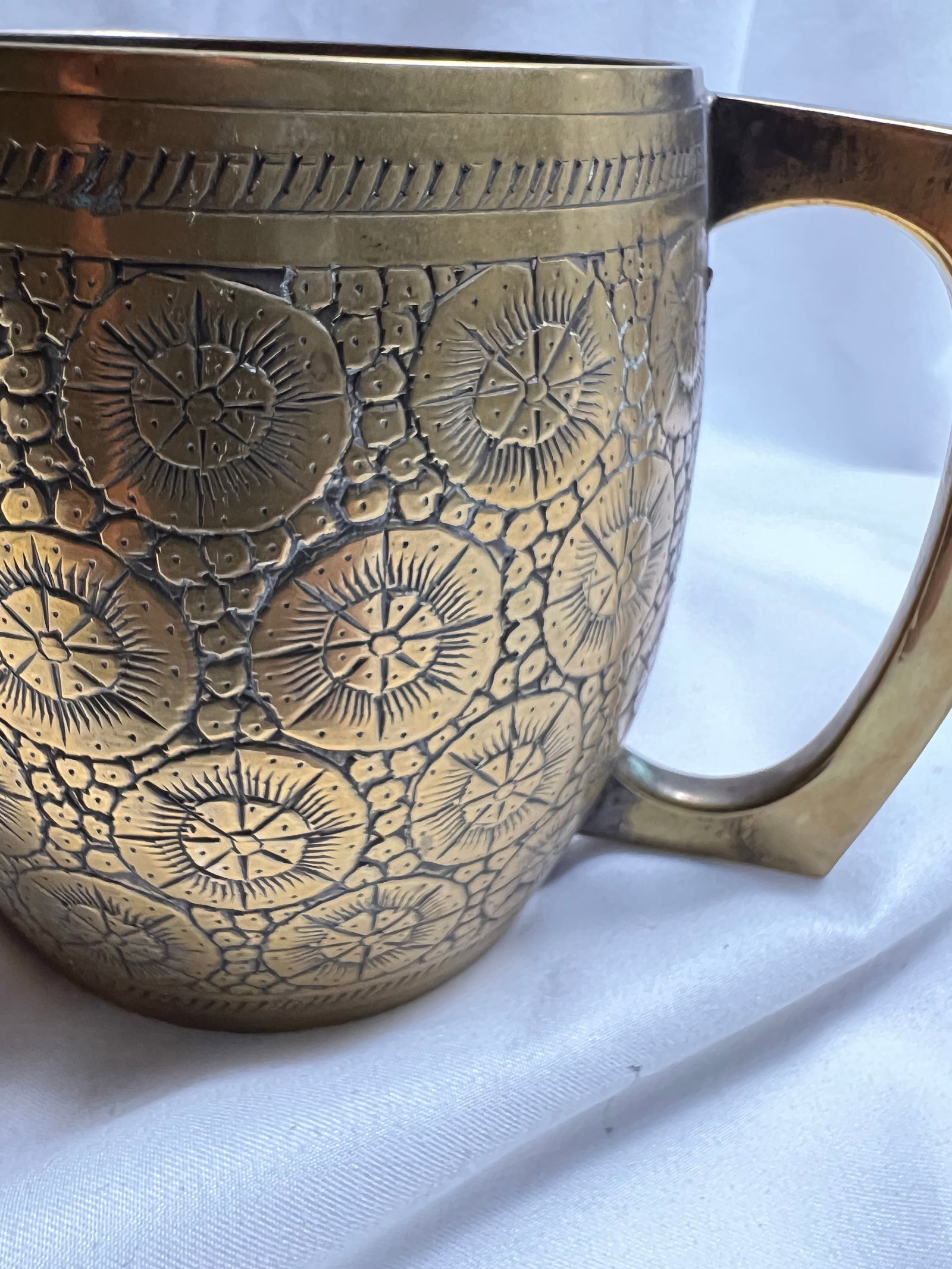 Vintage Brass Tankards or Mugs a Pair - 9