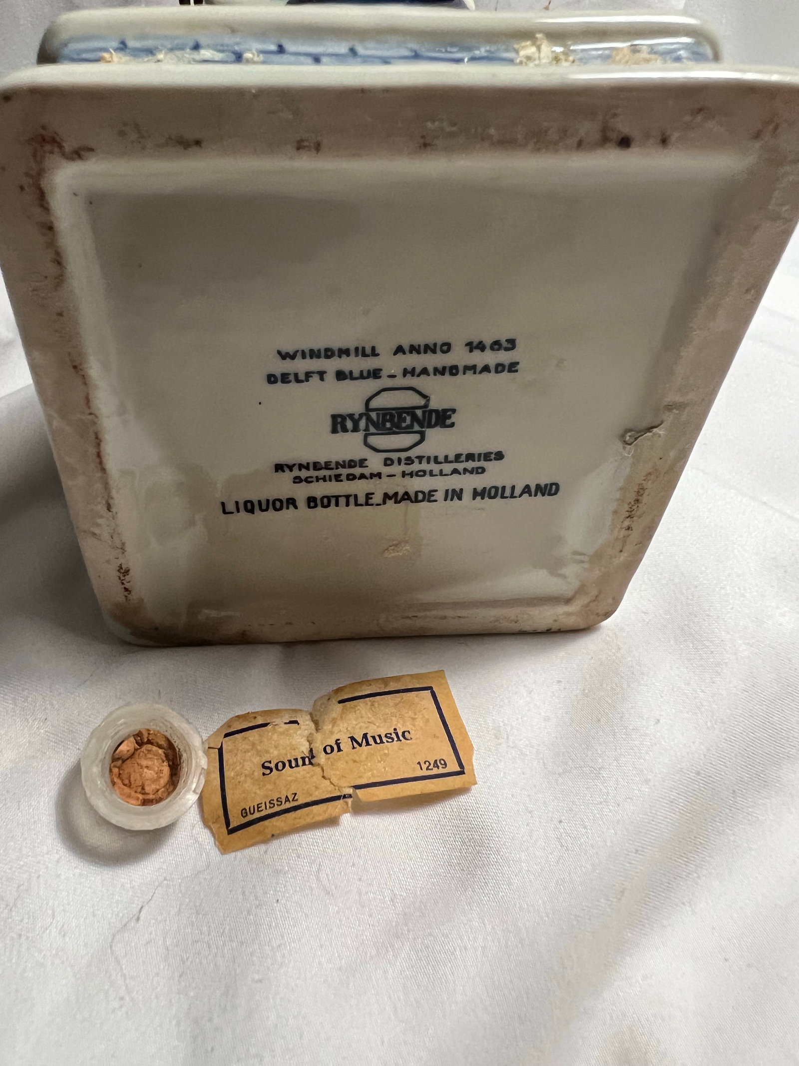 Old Rynbende & Sons Delft Blue Spinning Windmill Music Box - 8