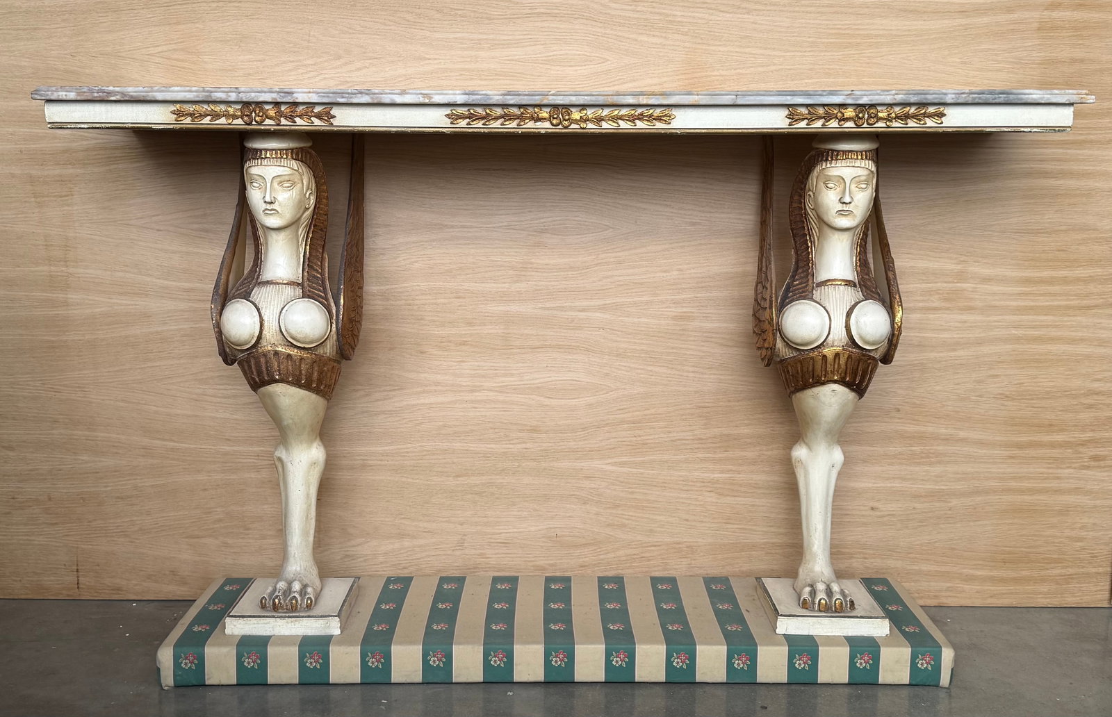 20th Century Swedish Empire Console in Carved, Polychrome and Gilded Wood - 3