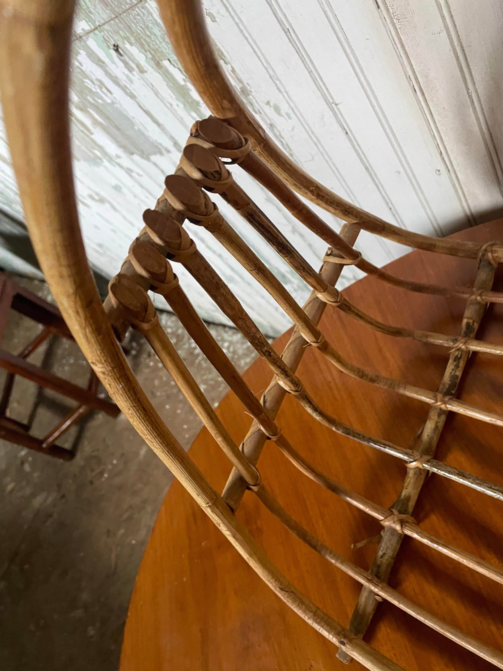 Mid 20th Century MCM Oval Round Bamboo/Rattan Magazine Holder Rack - 5