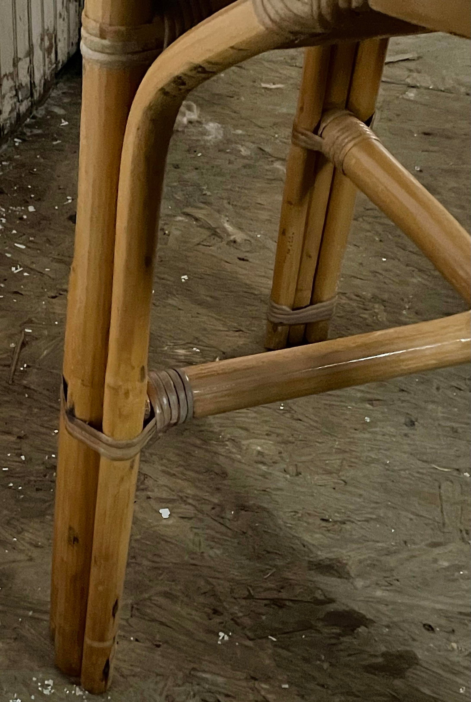 Mid 20th Century Bamboo/Rattan Small Round Side Child's Occasional Table Wood Top - 9