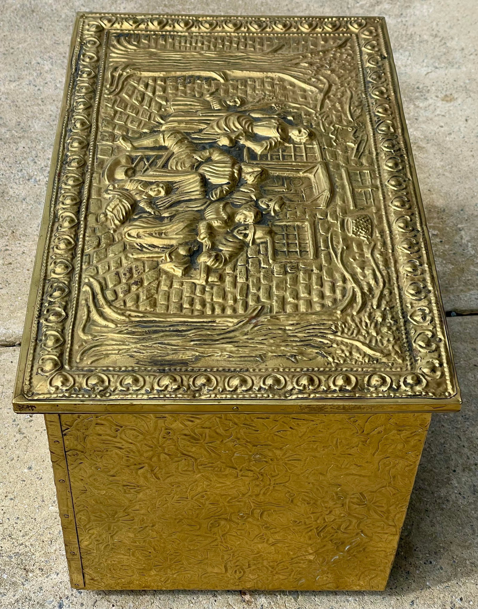 Mid 20th Century Pressed Embossed Brass Firewood Coal Kindling Box Fireside Tavern Scene - 6