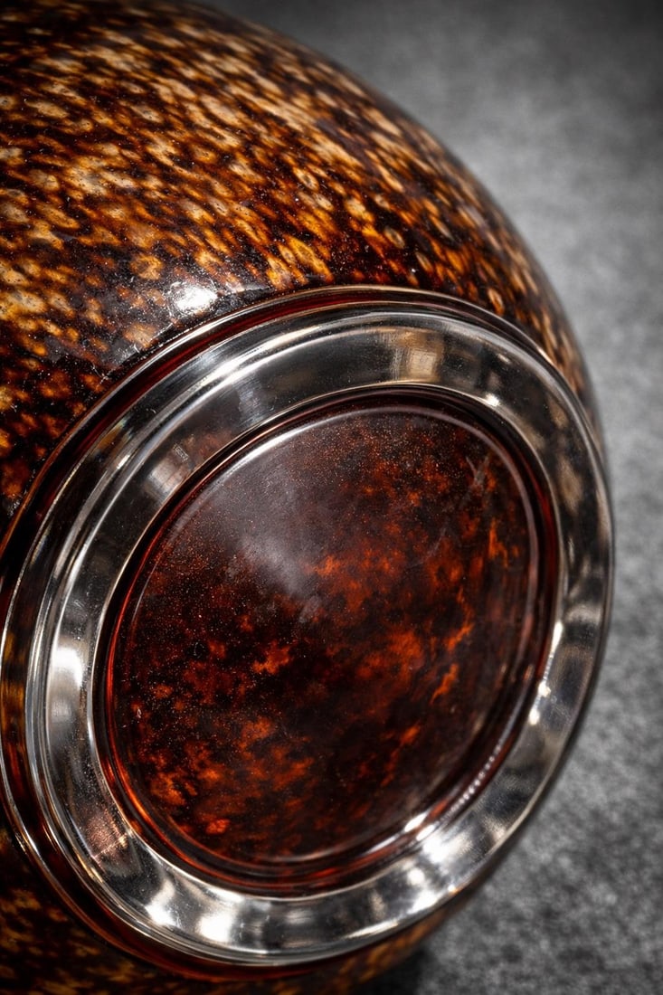 Studio Pottery Orb Vase With Tortoiseshell Glaze Band - 4