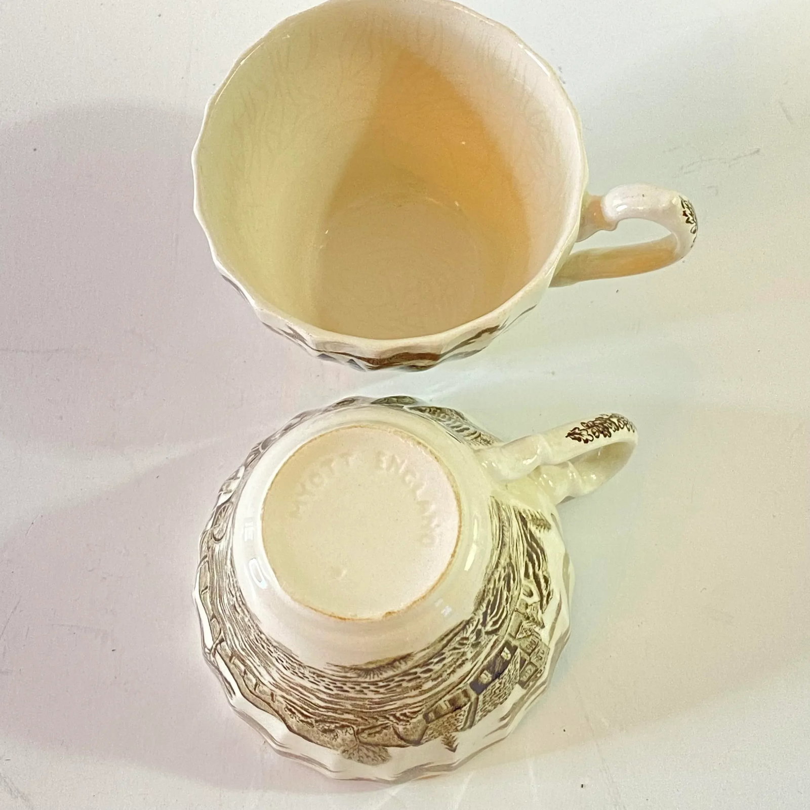 Vintage 1980s Myott Staffordshire Royal Mail Ironstone Tea Cups - A Pair - 5