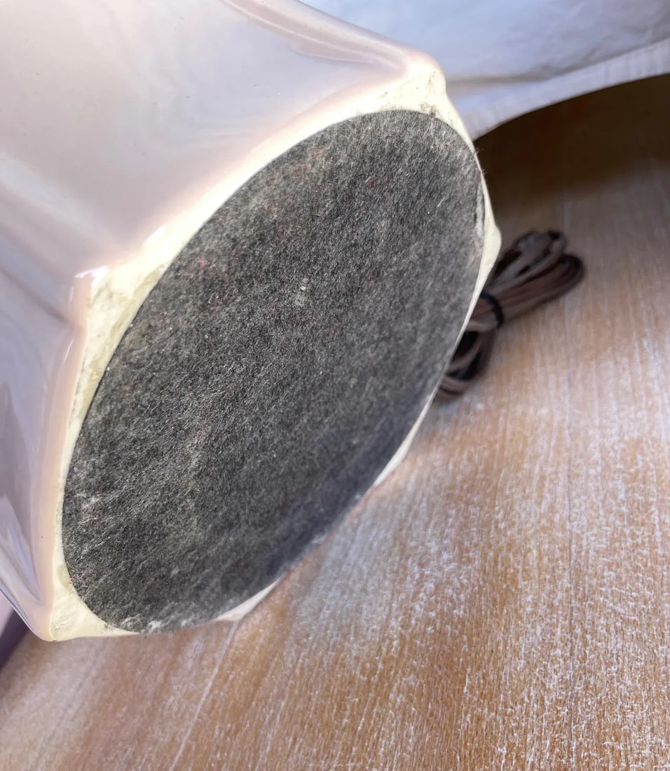 Vintage Pair of Taupe/Nude Ginger Jar Table Lamps - 9