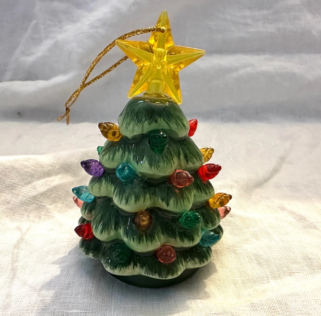 Nostalgic Christmas Tree Light Up Ornaments- Set of 7 - 7