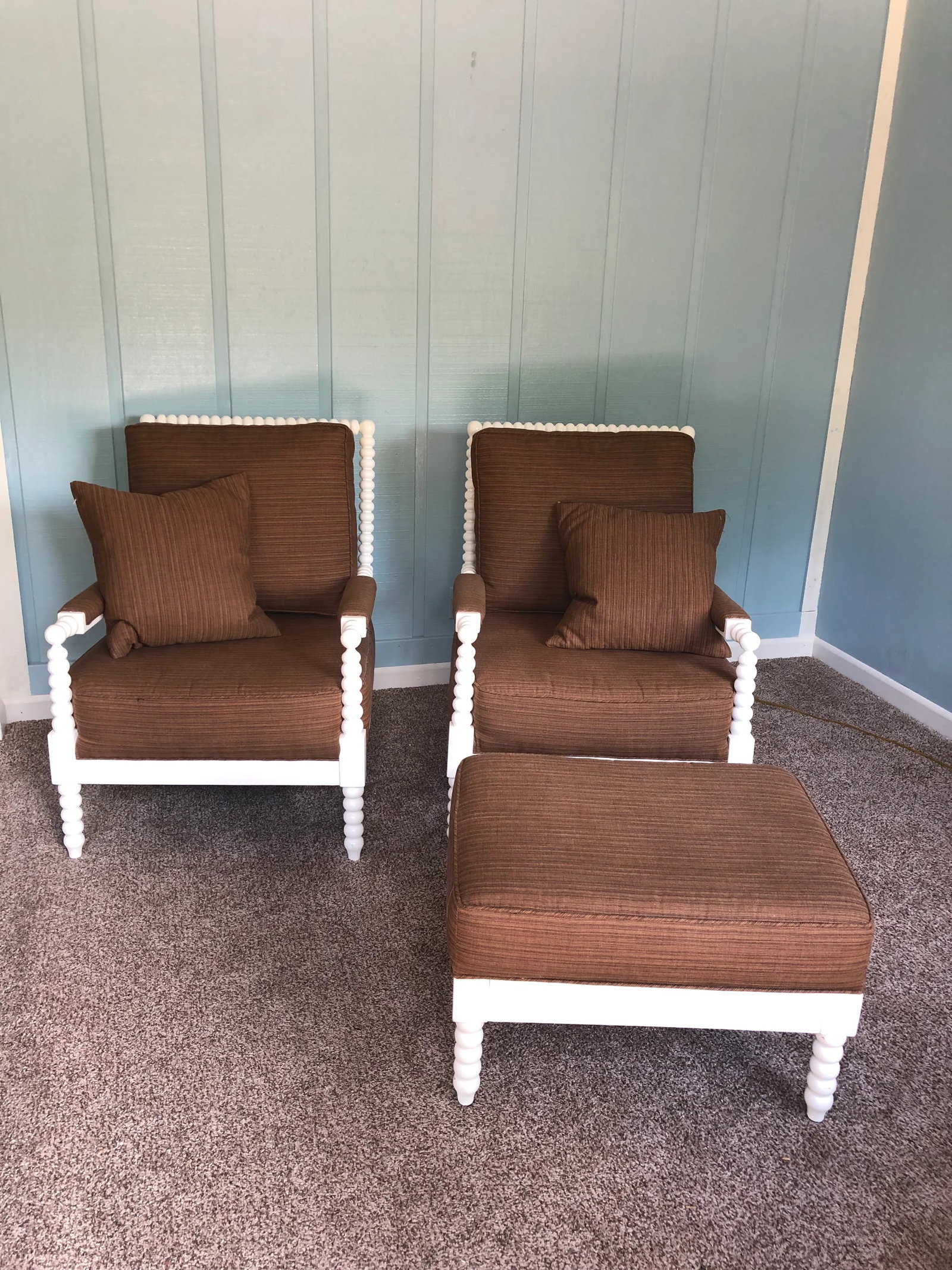 2000s Spindle Club Arm Chairs & Ottoman Set- 3 Pieces - 2