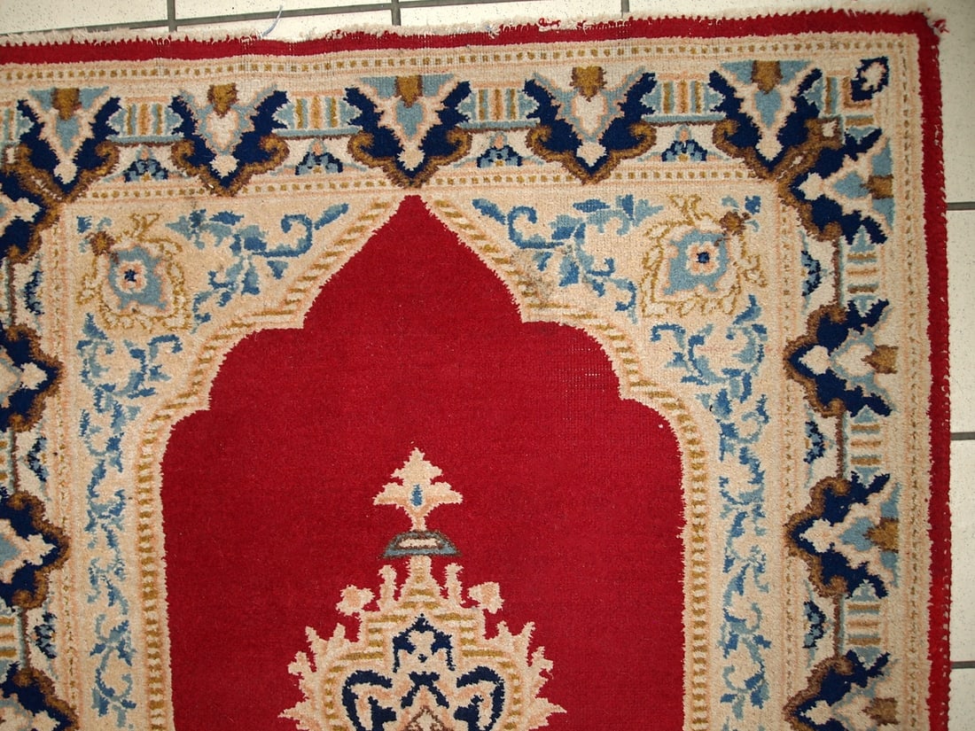 Handmade vintage Persian Kerman rug 2.9' x 4.9' (91cm x 152cm) 1970s - 2