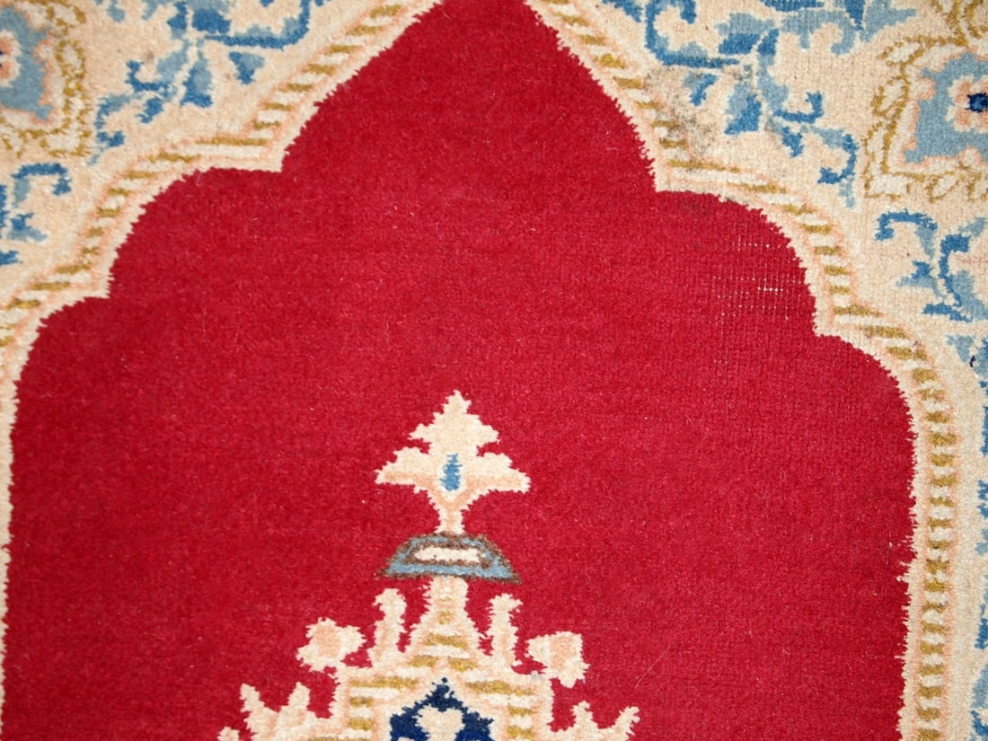 Handmade vintage Persian Kerman rug 2.9' x 4.9' (91cm x 152cm) 1970s - 4