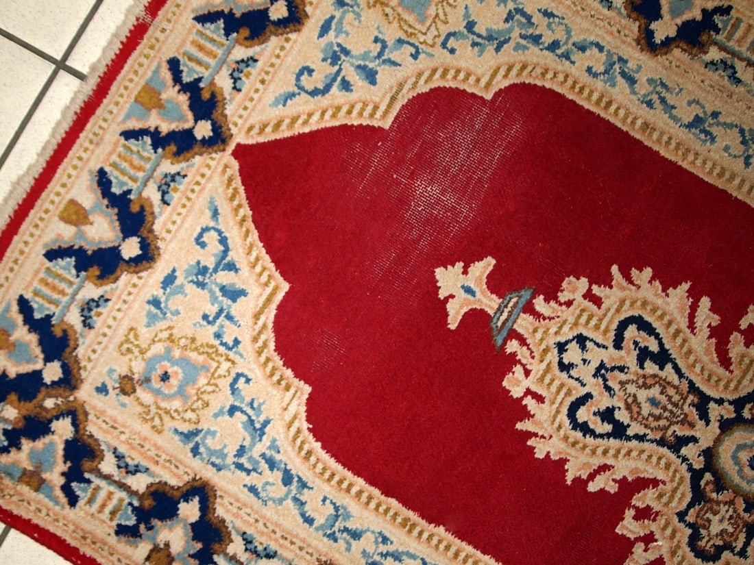 Handmade vintage Persian Kerman rug 2.9' x 4.9' (91cm x 152cm) 1970s - 8