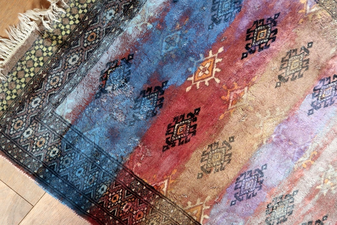 Contemporary Artistry Meets Vintage Bukhara Rug, 3.1' x 5' (95cm x 154cm), 1950s - 4