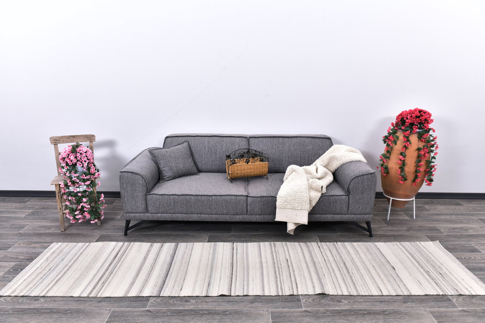 2'3'' x 11'0'' Turkish Handmade Kilim Rug - 242763 (1 of 14)