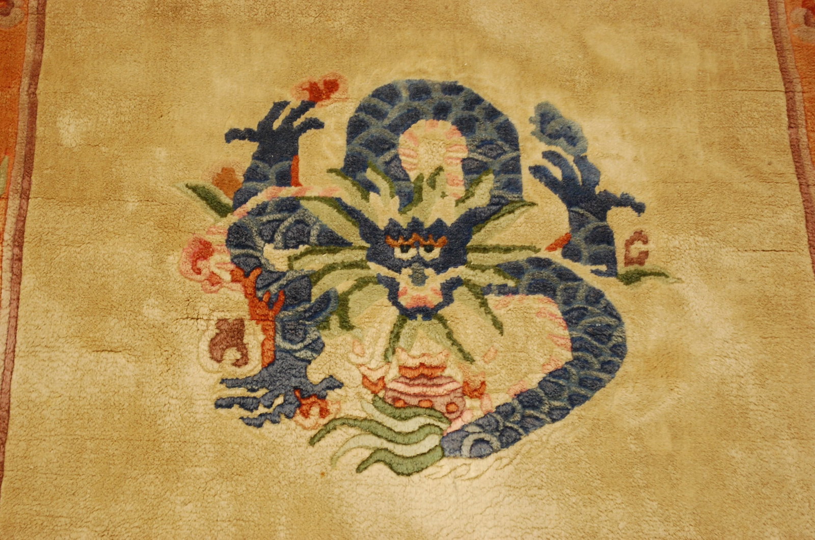 CHINESE RUG 3' x 5' - 12