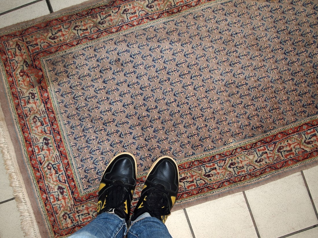 Handmade vintage Indian Seraband runner 2.4' x 9.8' (74cm x 301cm) 1970s - 8