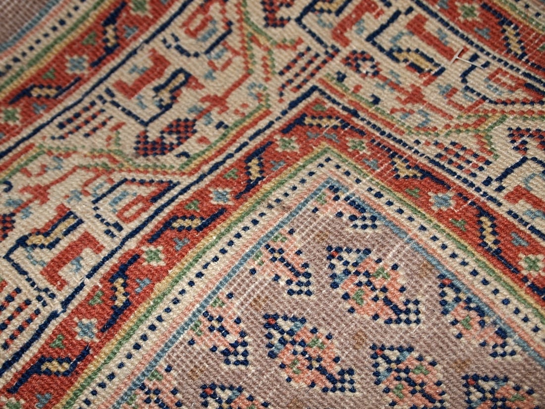 Handmade vintage Indian Seraband runner 2.4' x 9.8' (74cm x 301cm) 1970s - 9