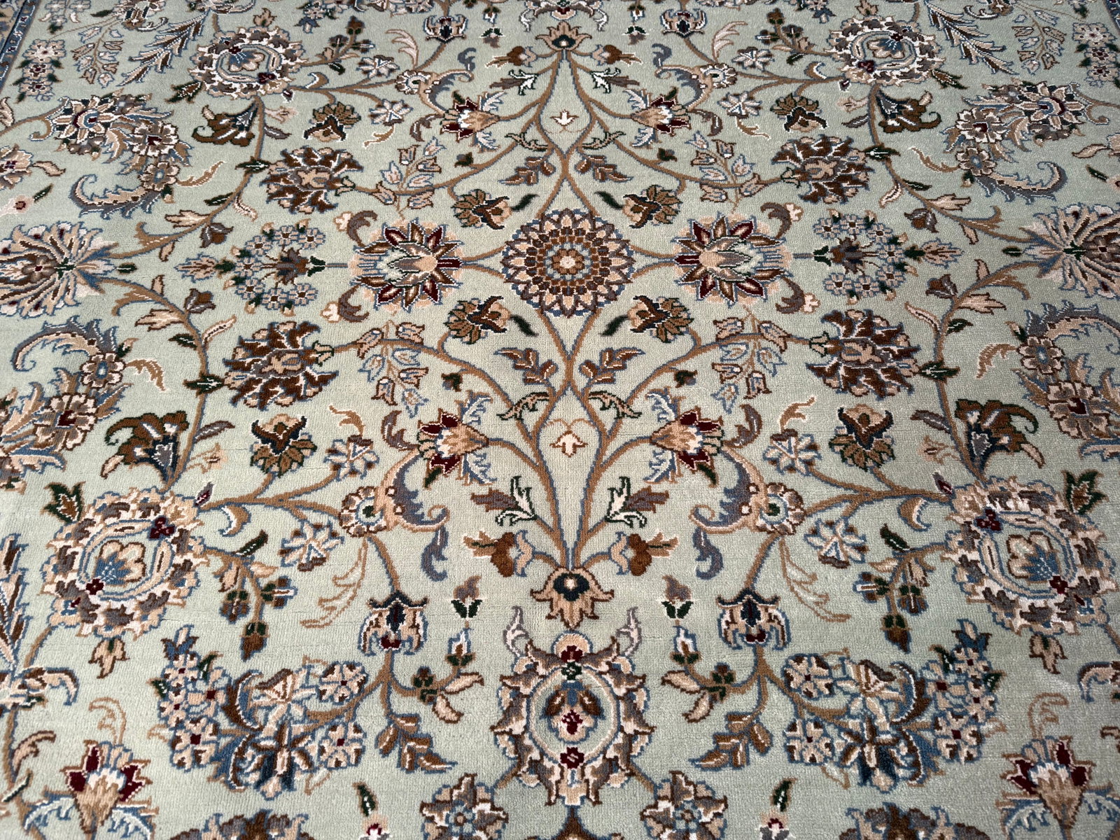 Fine Silk and wool Kashan Rug 8x10 - 2