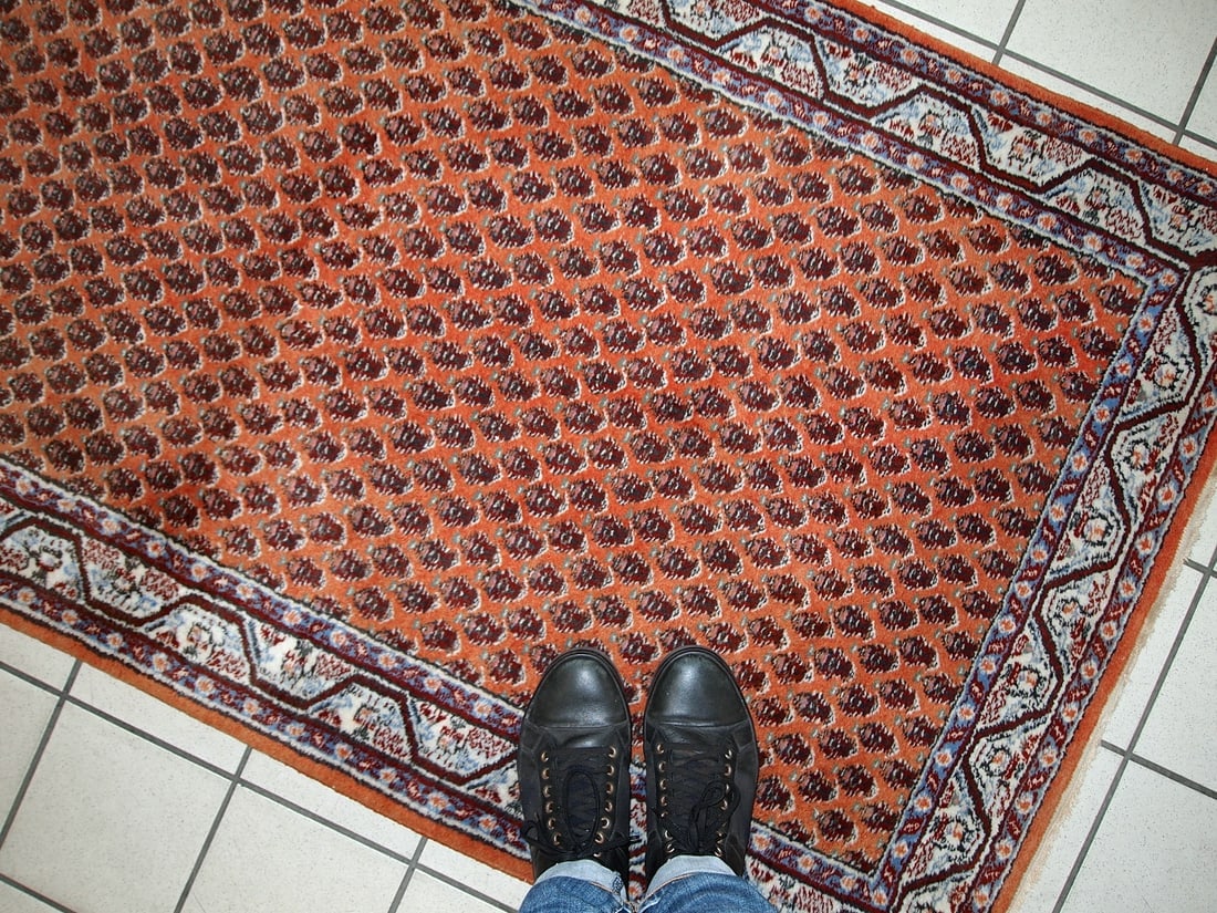 Handmade vintage Indian Seraband rug 3' x 6.3' (94cm x 194cm) 1980s - 9