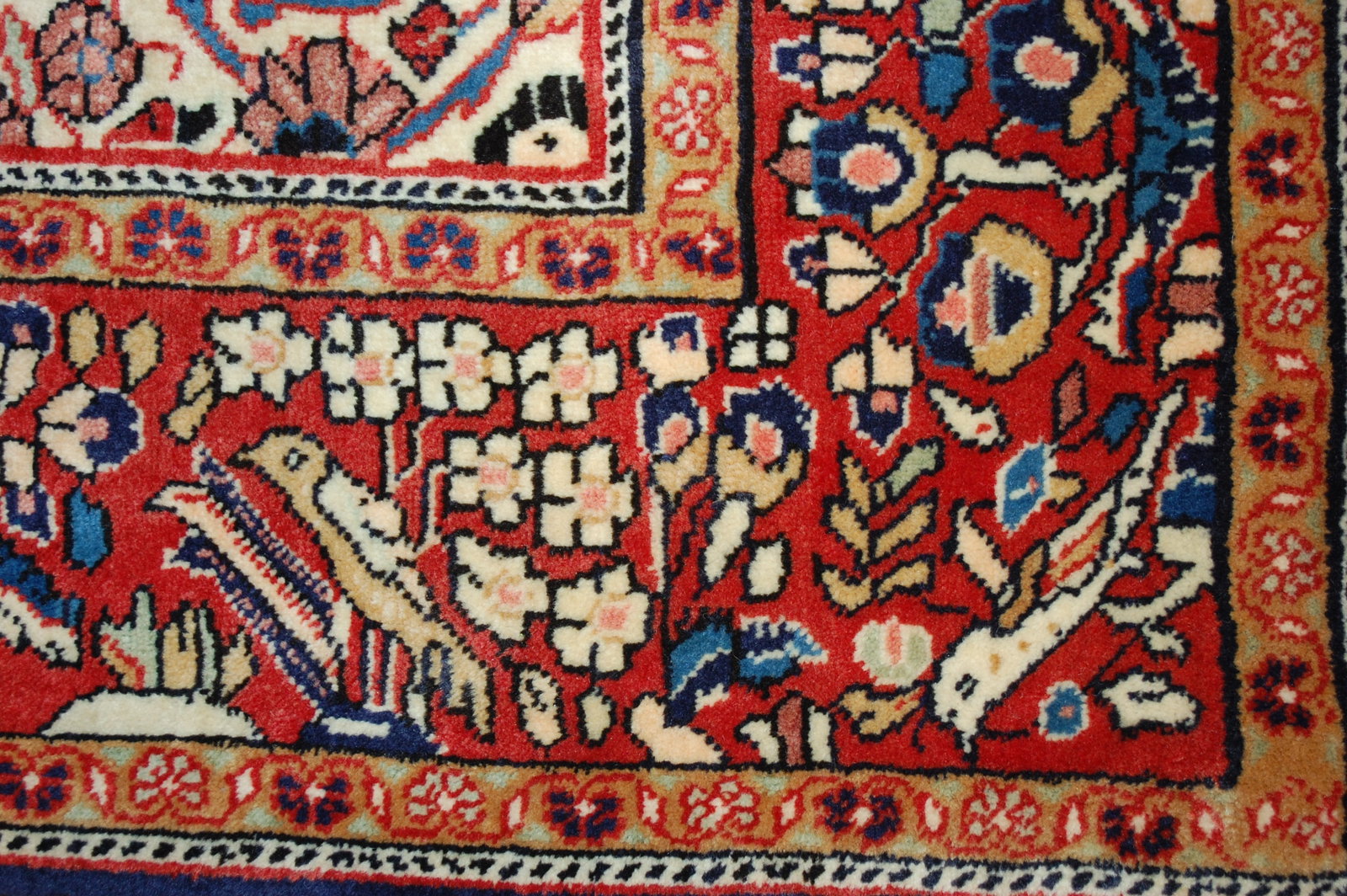 Persian SAROUK RUG 3'7" X 6'2" - 12