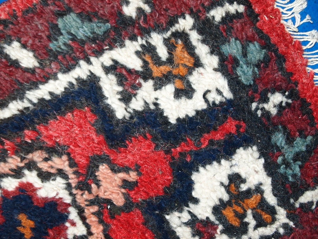 Handmade vintage Persian Hamadan rug 1.3' x 1.9' (41cm x 59cm) 1970s - 3