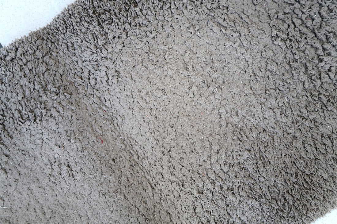 Vintage German Modern rug 1.9' x 3.6' (57cm x 111cm) 1960s - 4