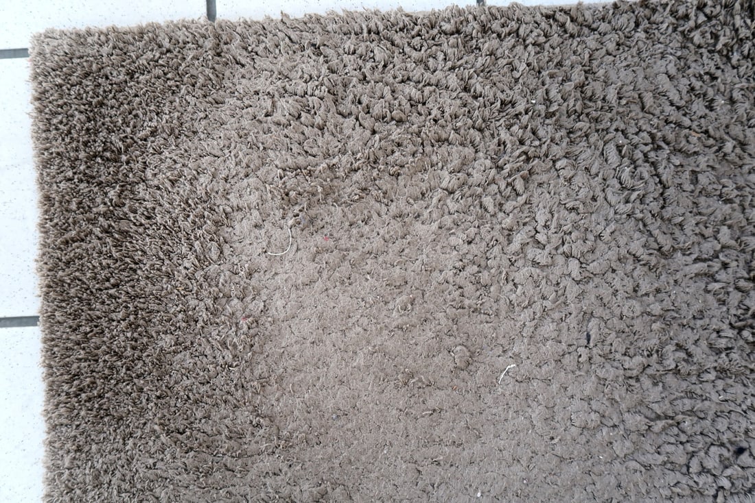 Vintage German Modern rug 1.9' x 3.6' (57cm x 111cm) 1960s - 6