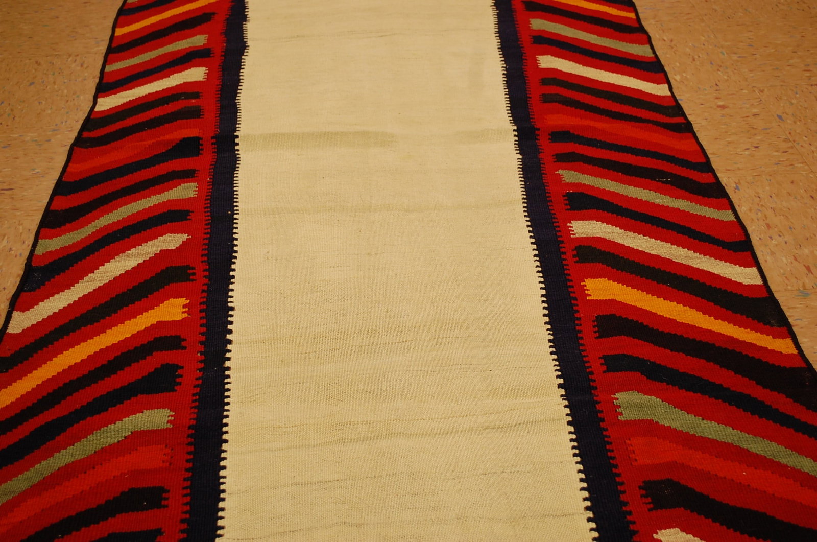 CAUCASIAN RUG 3.7x9.2 - 8