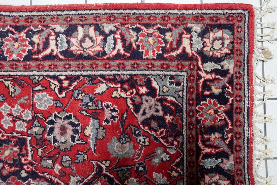 Handmade Vintage Persian Hamadan Rug 4.3' x 6.4' (132cm x 196cm), 1950s - 3