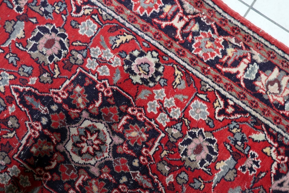 Handmade Vintage Persian Hamadan Rug 4.3' x 6.4' (132cm x 196cm), 1950s - 4