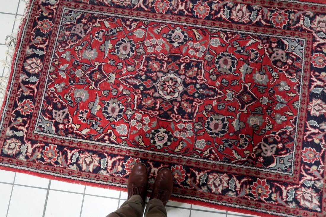 Handmade Vintage Persian Hamadan Rug 4.3' x 6.4' (132cm x 196cm), 1950s - 9