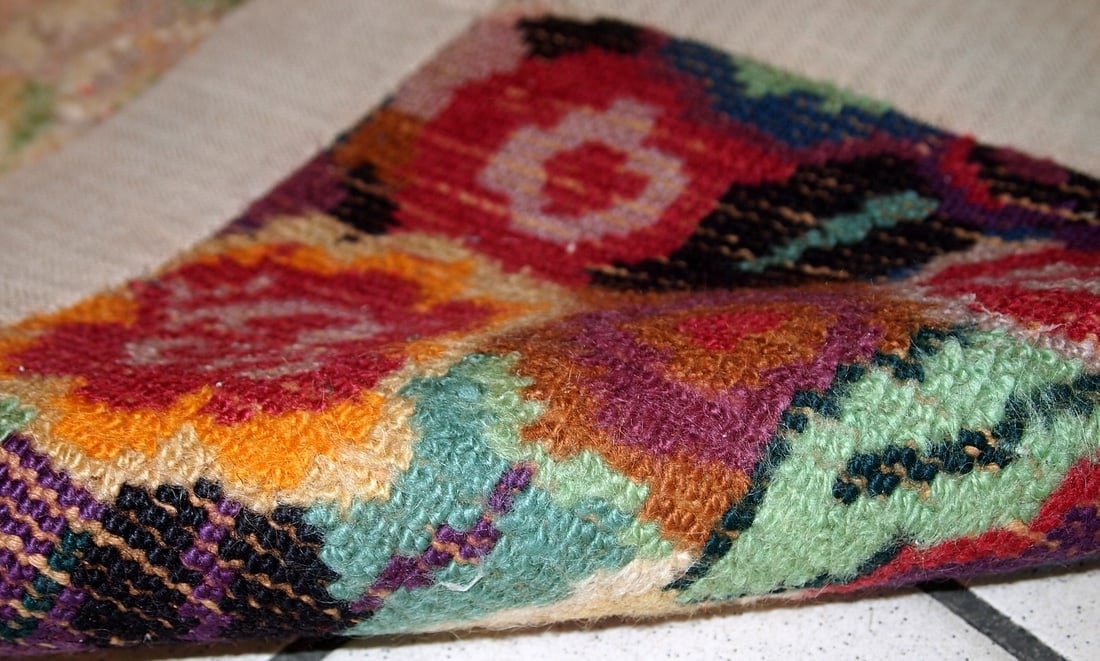 Handmade antique French Art Deco rug 1.6' x 3.8' (50cm x 116cm) 1920s - 10