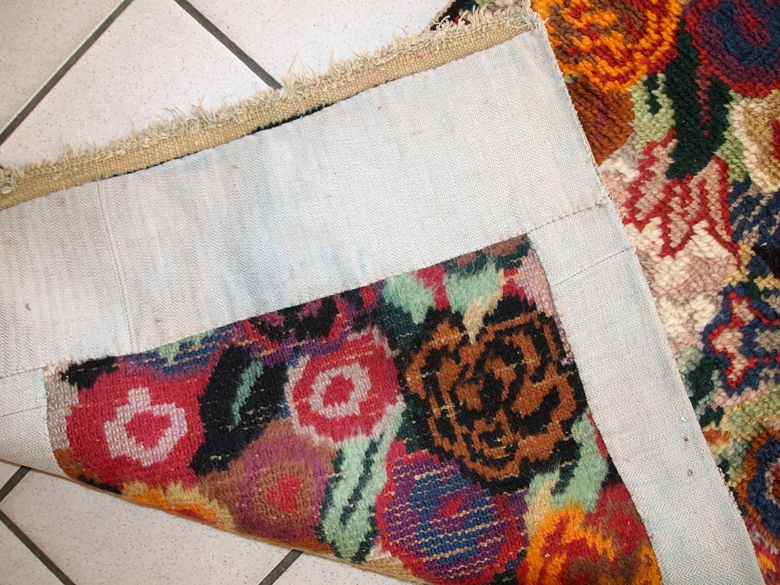 Handmade antique French Art Deco rug 1.6' x 3.8' (50cm x 116cm) 1920s - 2